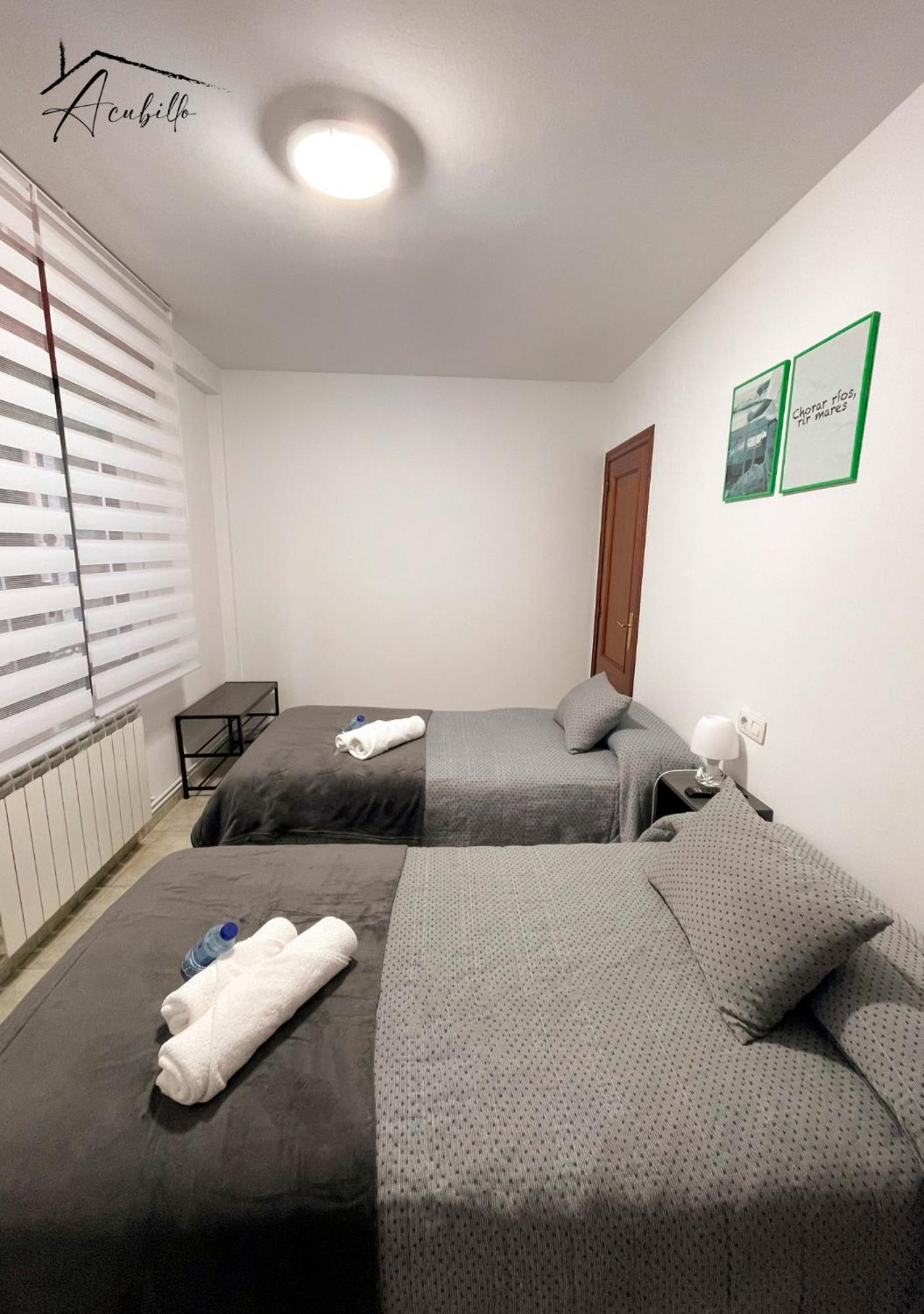 Acubillo Hotel Palas de Rei Bagian luar foto